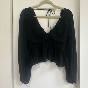 H&M black long sleeved top